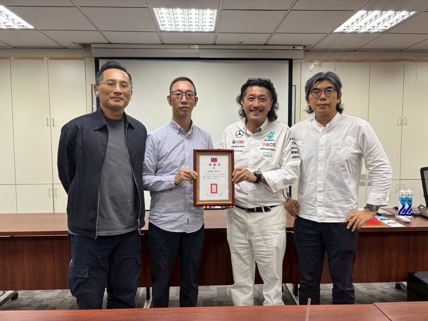 台北市建築師公會與安格士科技交流合影