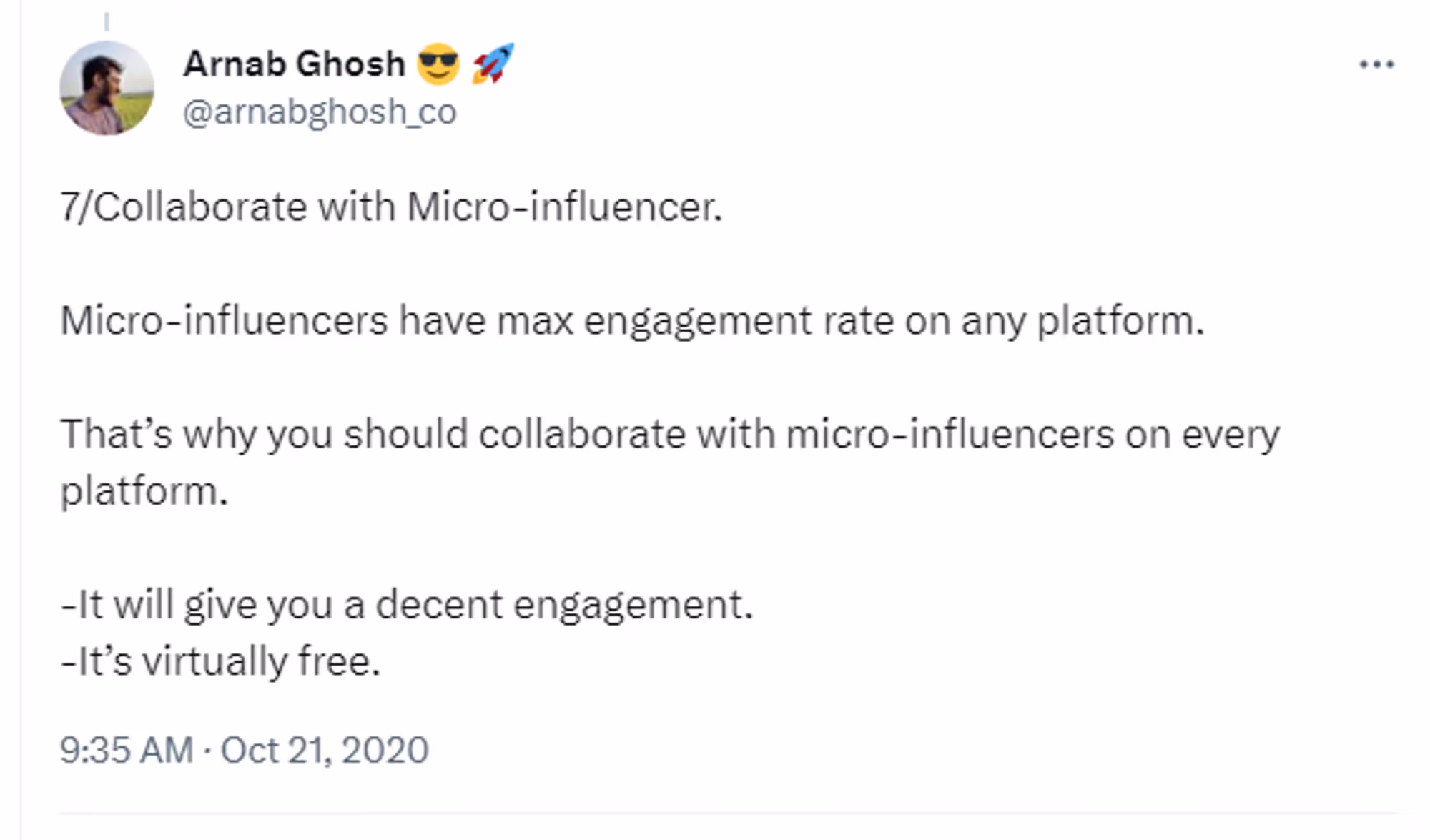 A tweet about the importance of collaboration with micro influencers for startup traction.