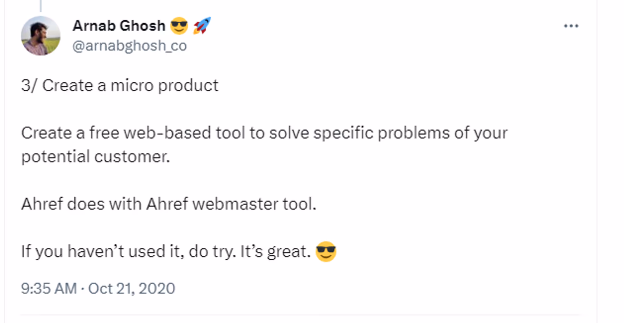 A tweet about importance of free product for  saas startup traction