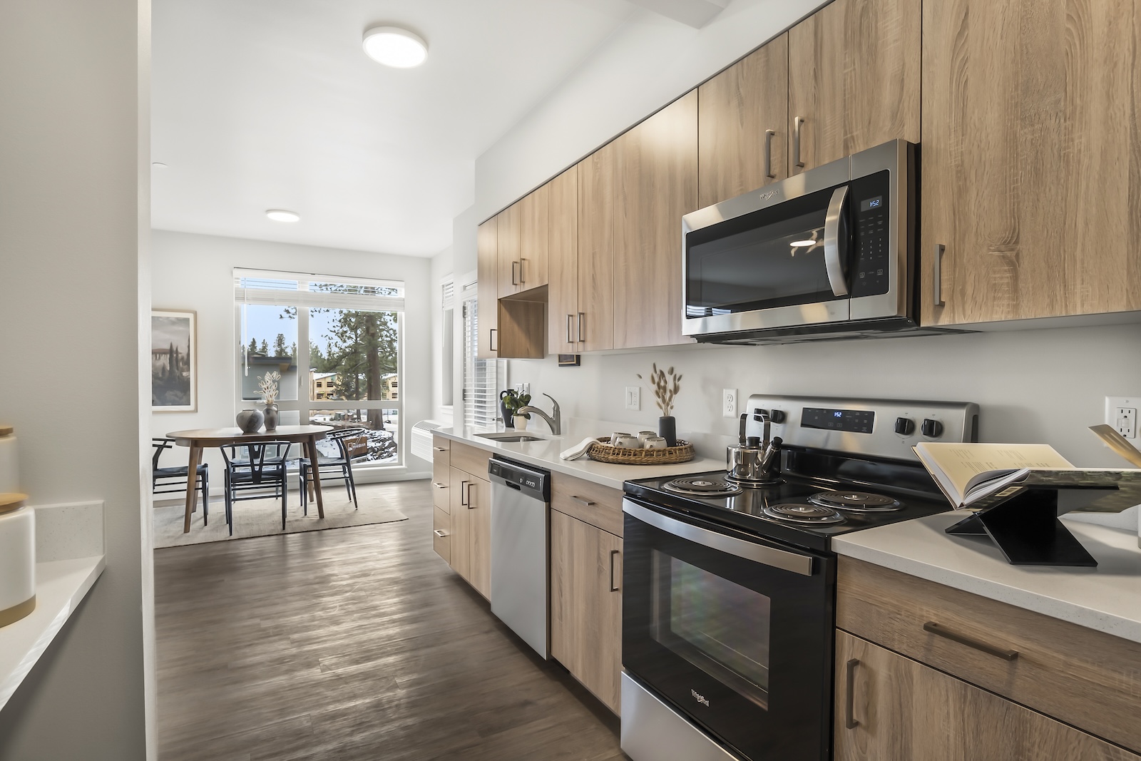2x2.5 Kitchen