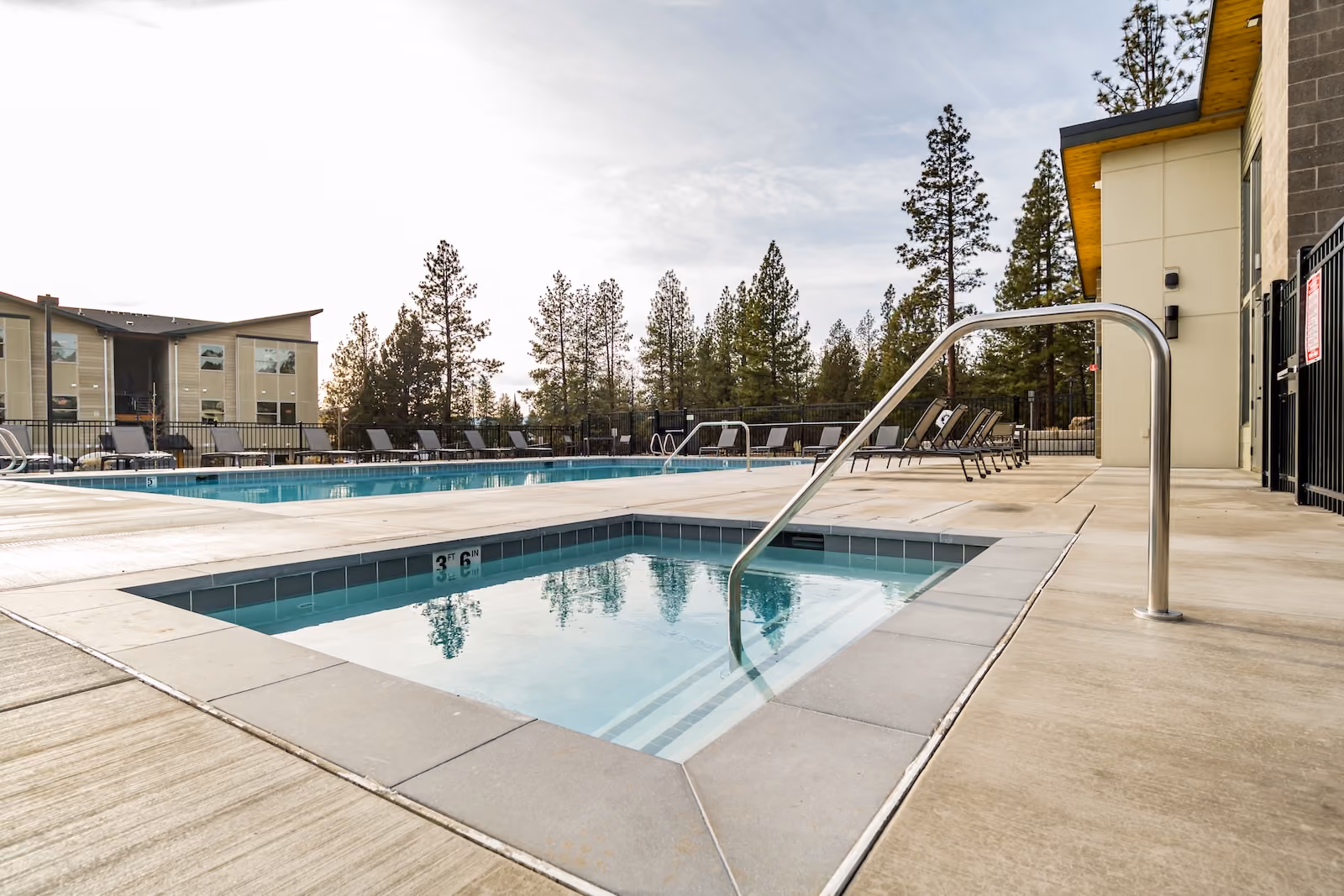 Stunning pool area at The Veridian in Bend, Oregon