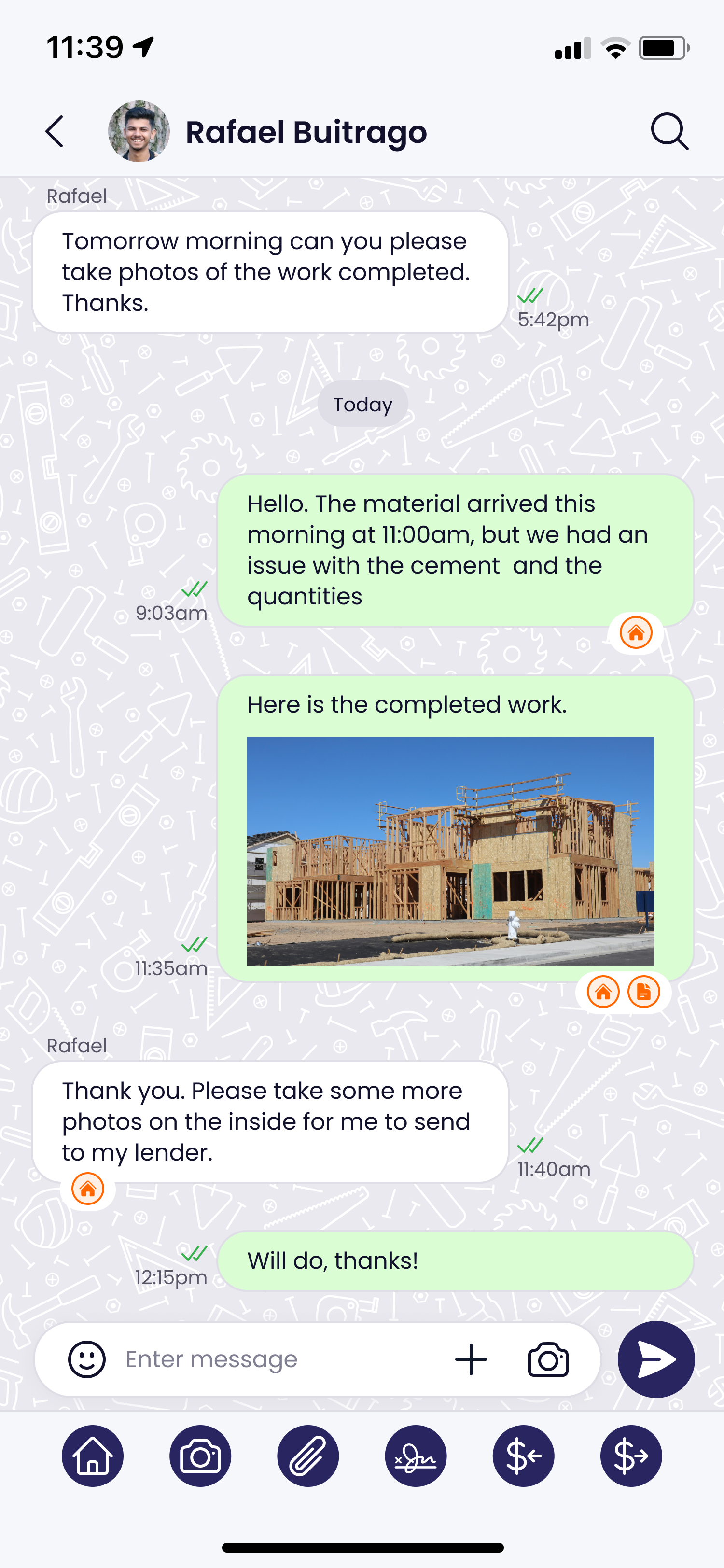 Kunstrux App chat screen with a contact named Rafael Buitrago: messages asking for photos of completed work and reporting a material delivery issue, a shared photo of a framed two-story building under construction, a message field, and a row of action buttons.