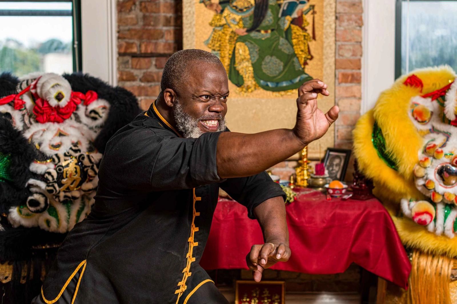 Sifu Bey demonstrating Hung Ga technique