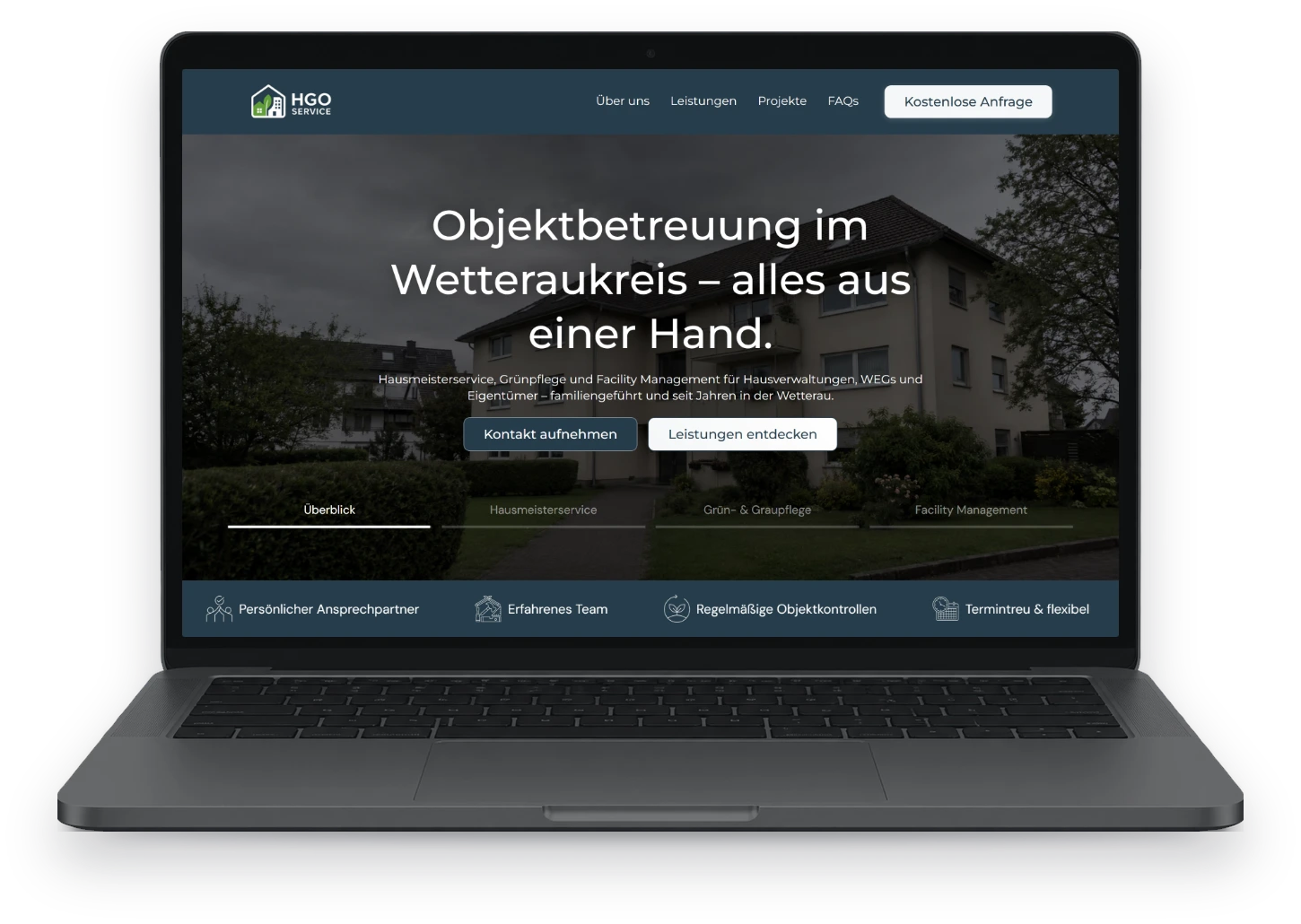 Website von HGO Facilityservice auf dem Laptop