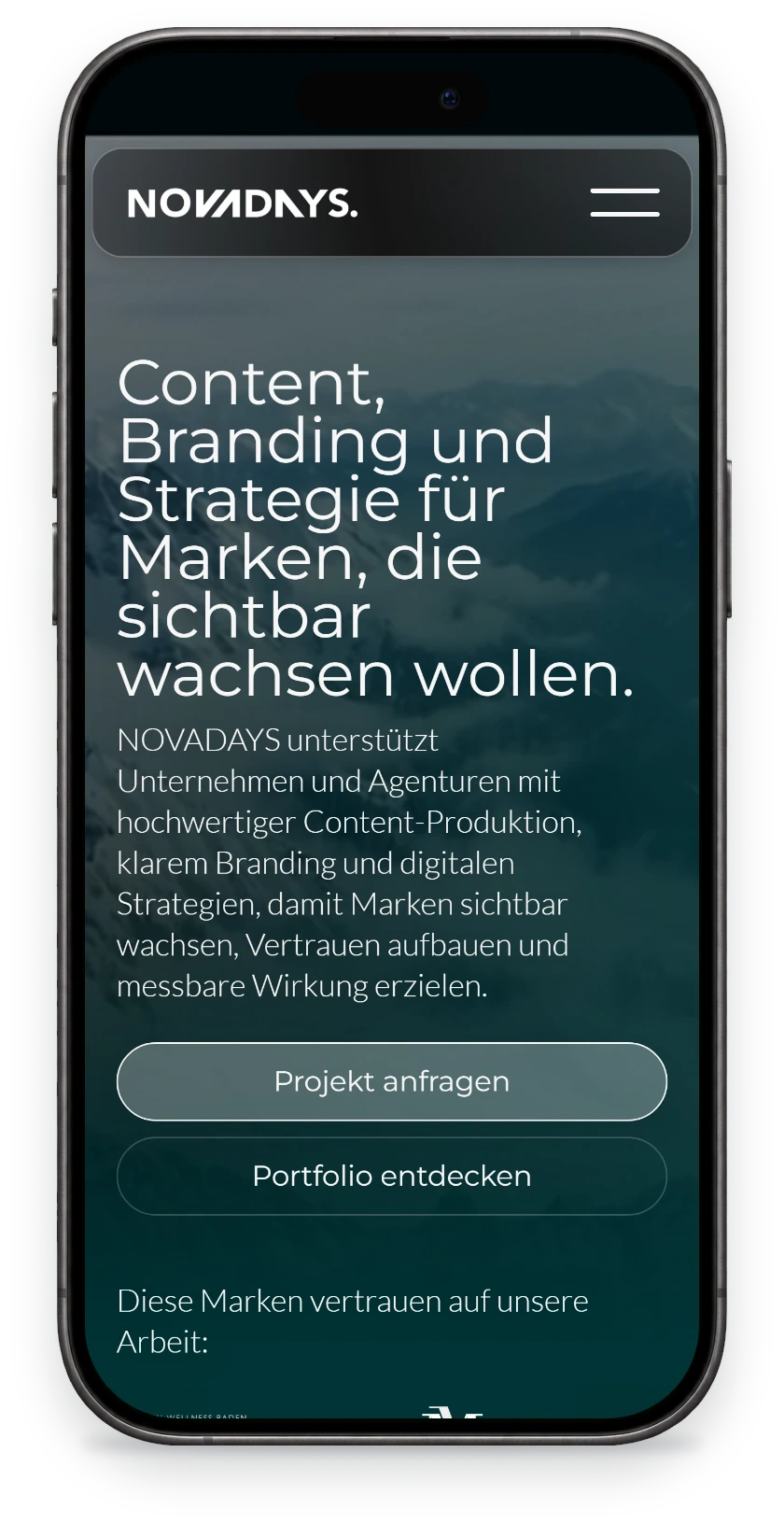 Website von Novadays auf dem Handy