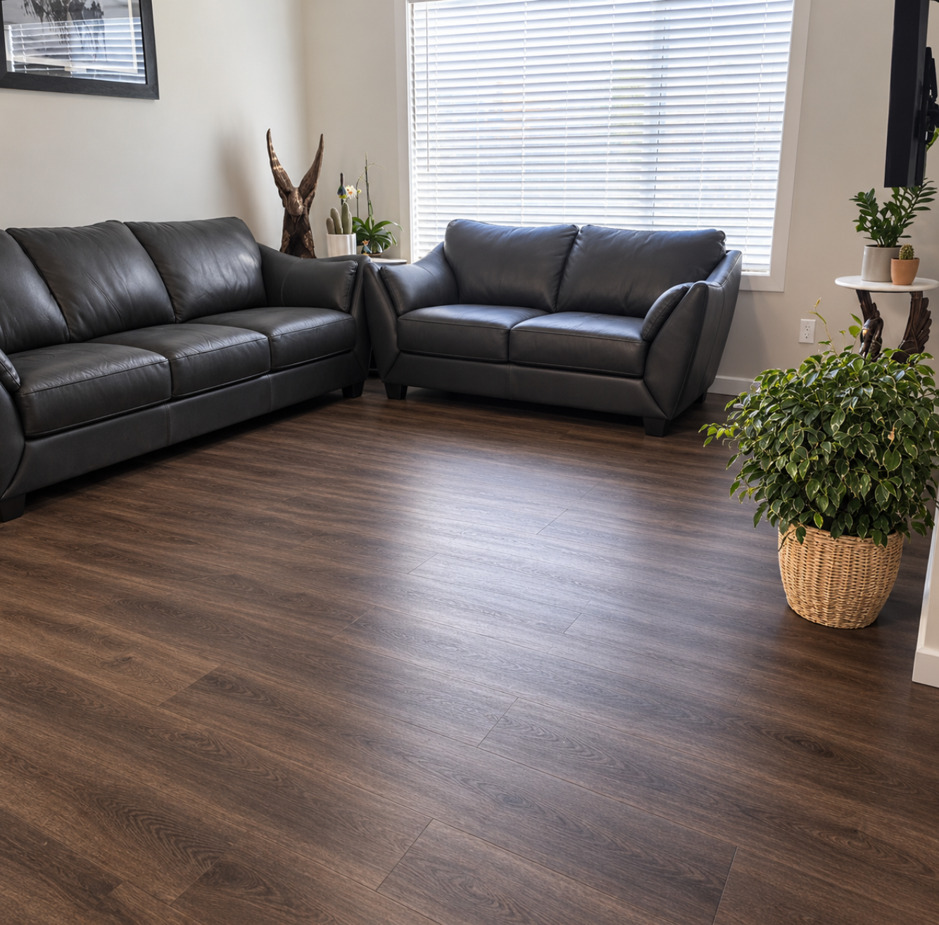 Finished new flooring installation in Leduc