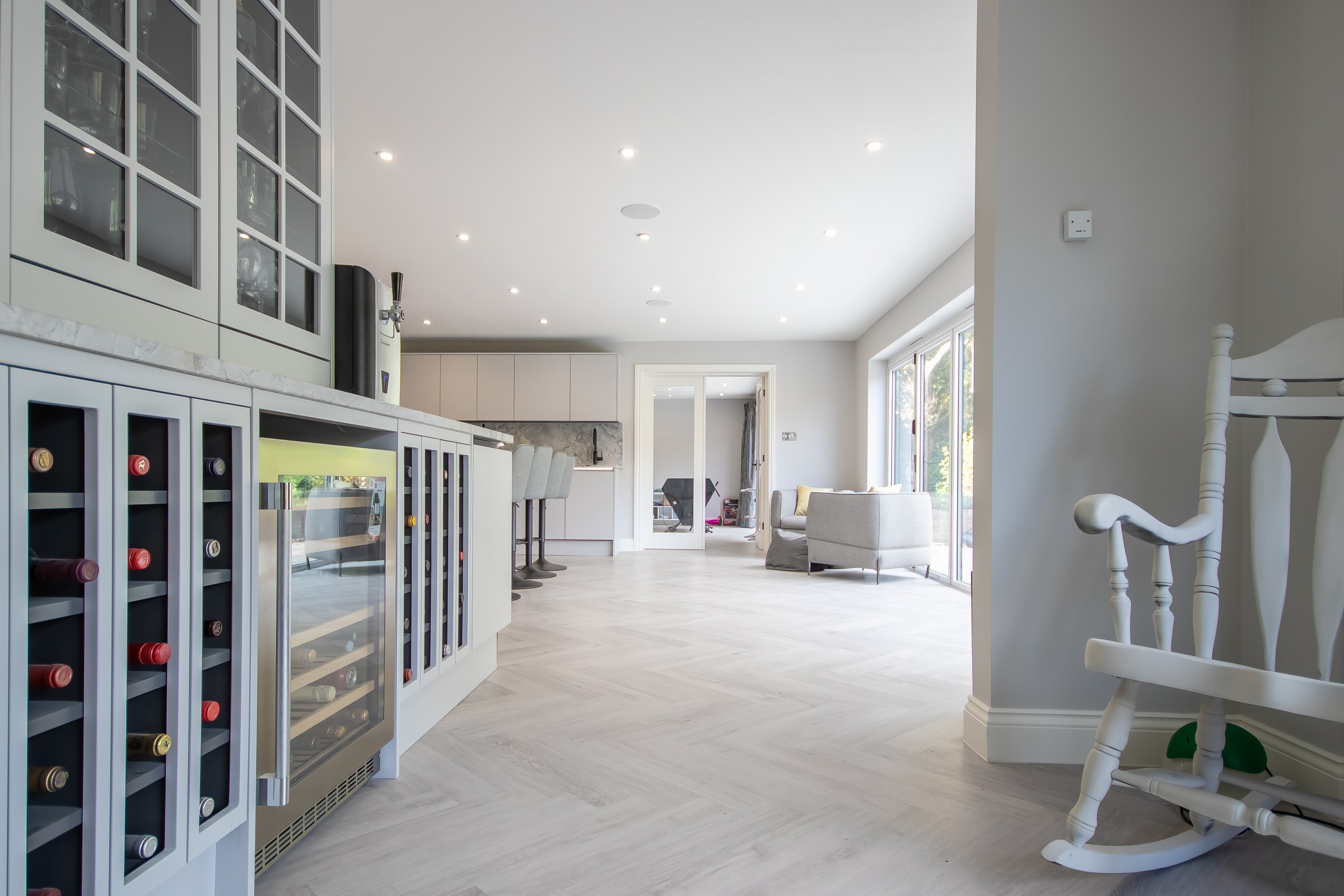 Surrey Peaks breakfast area with built-in wine storage
