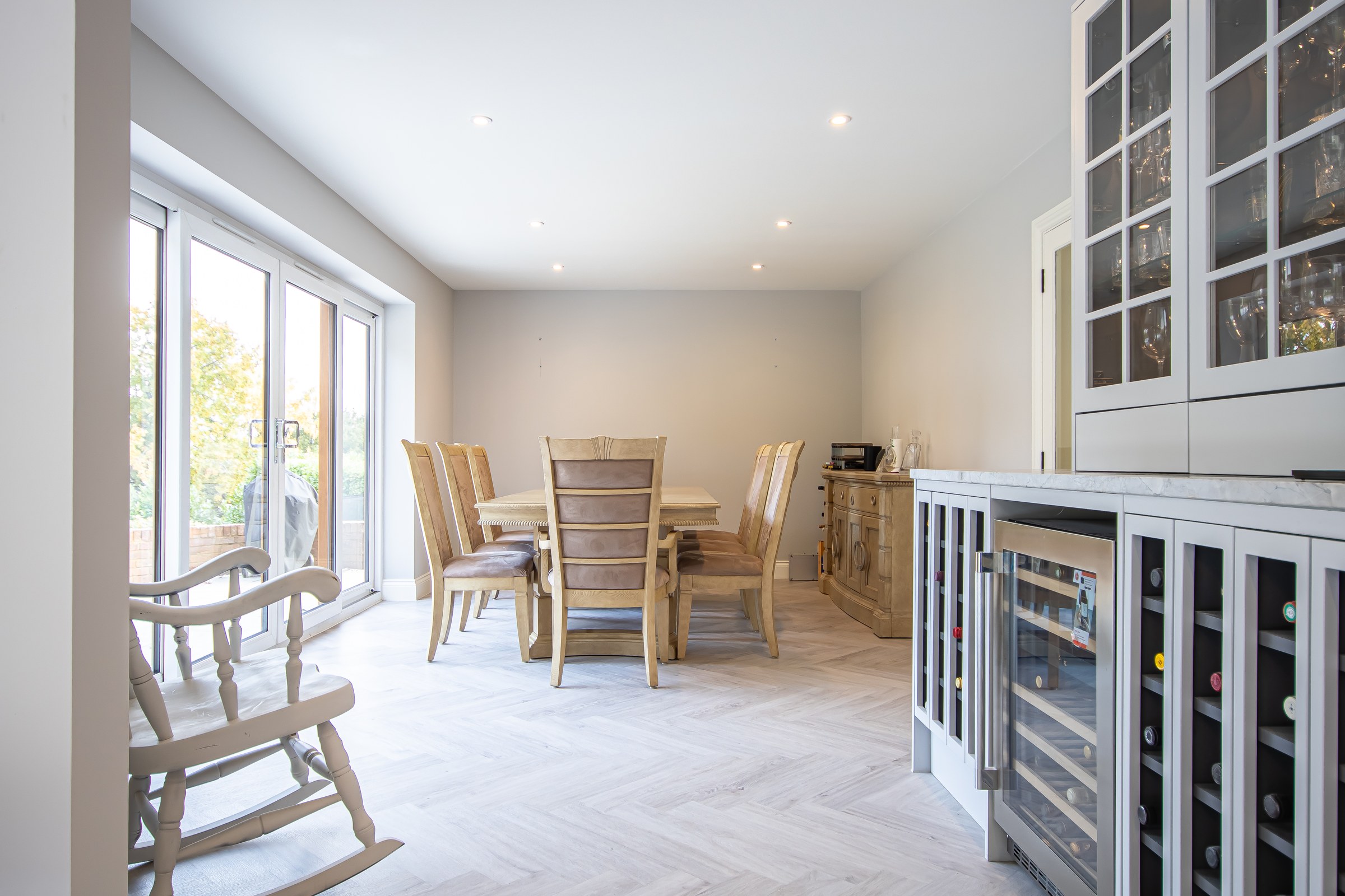 Surrey Peaks built-in wine storage beside the breakfast bar