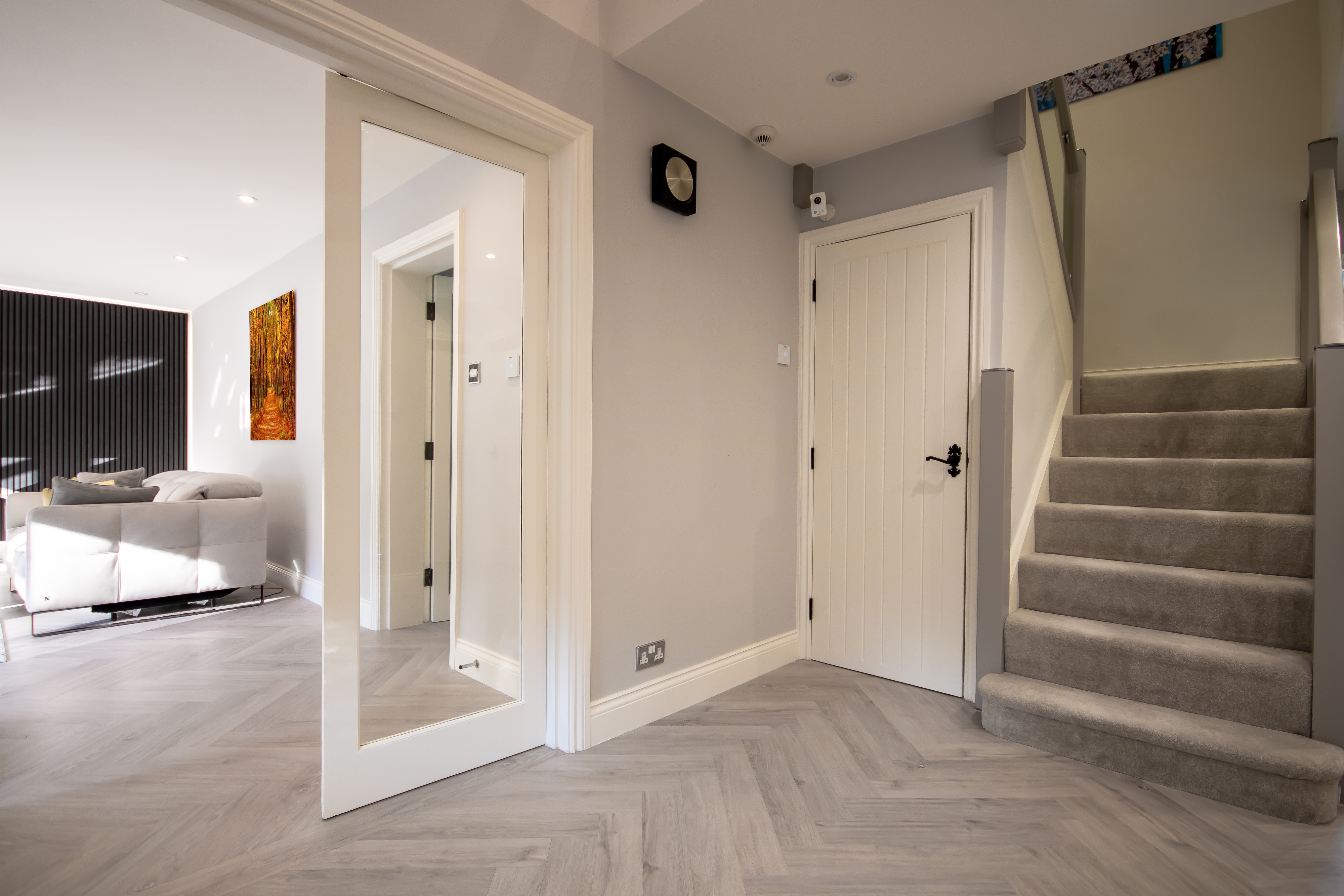Surrey Peaks entrance hall