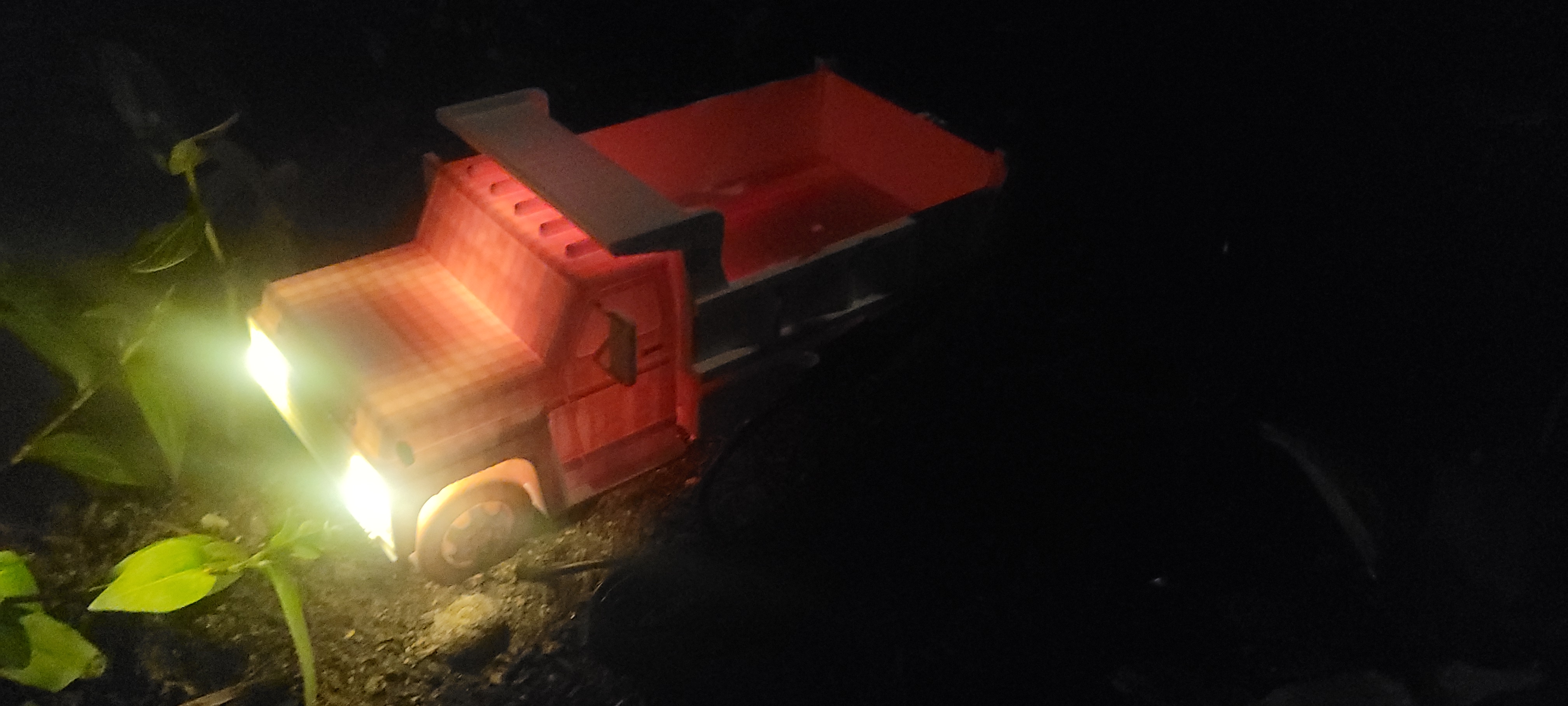 3D-printed dump truck model with working LED lights