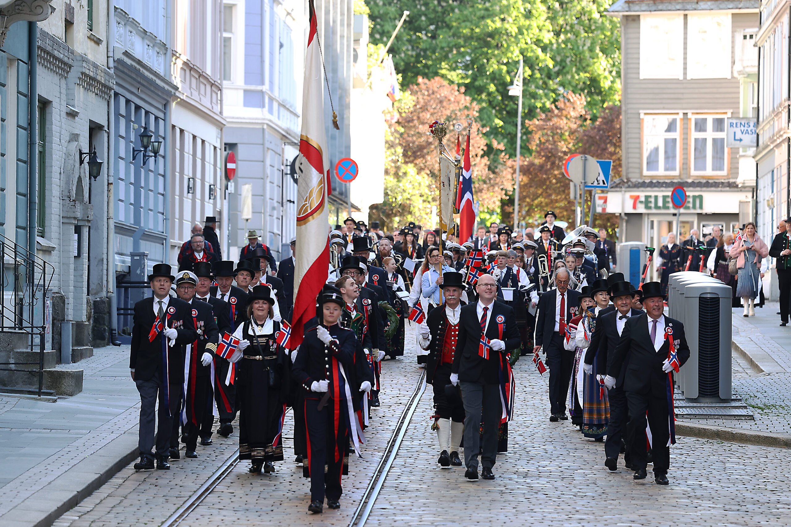 17. mai 2022 – 8P8A6260-1-scaled.jpg