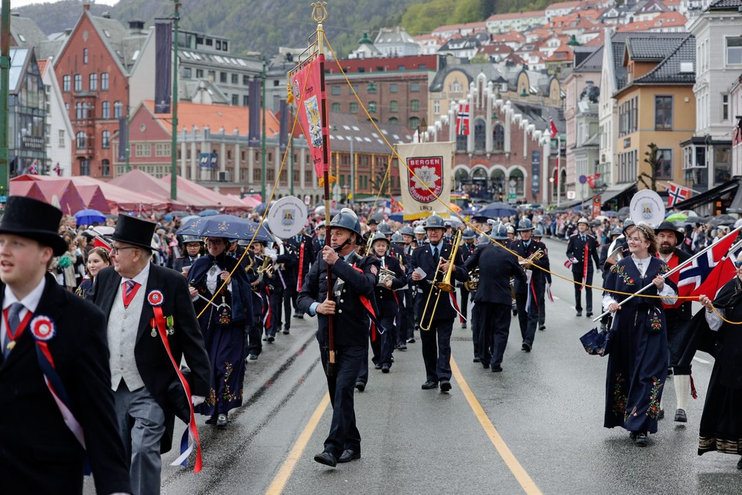 Korpsmusikere under 17. mai-feiringen – _SKR5409
