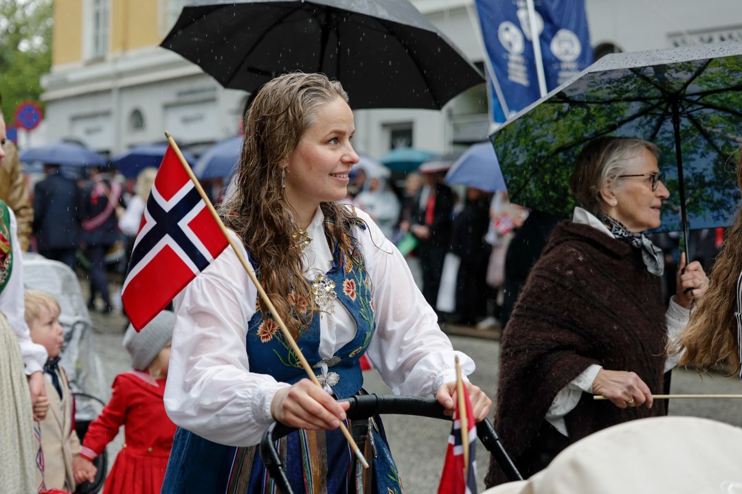 Korpsmusikere under 17. mai-feiringen – _SKR5525