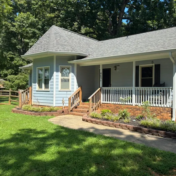 Gulf Coast Cottage — solar film installed by Elite Window Tinting, Santa Rosa Co.