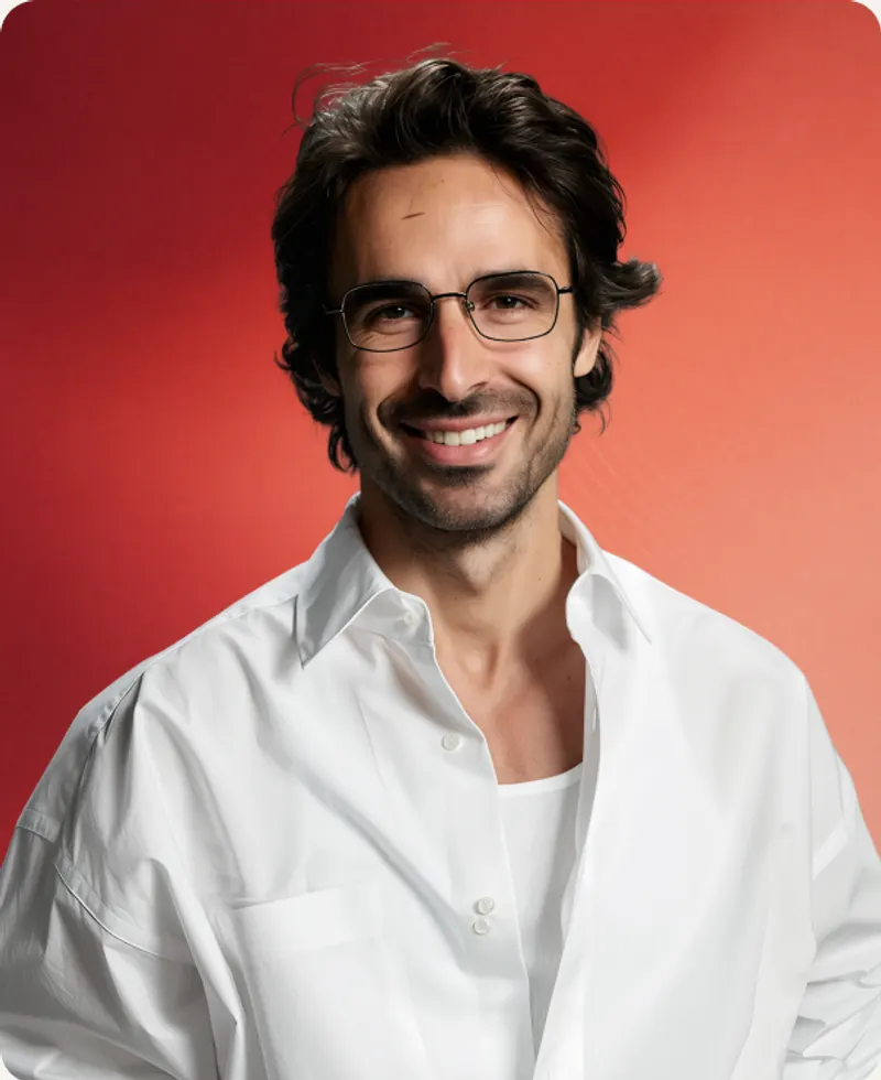 Portrait of Daniel Reyes