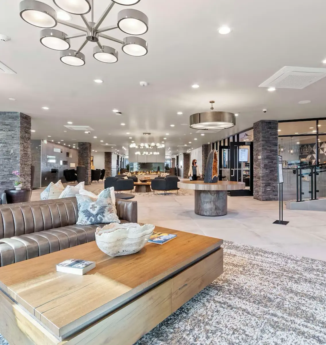 Lobby lounge at Black Rock Mountain Resort