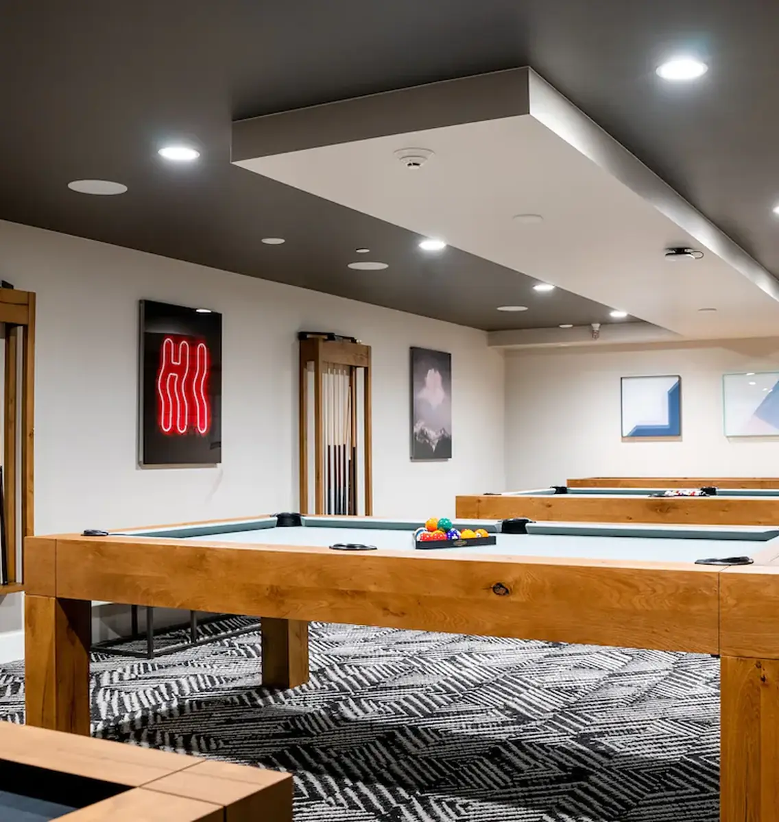 Game room with pool tables at Black Rock Mountain Resort