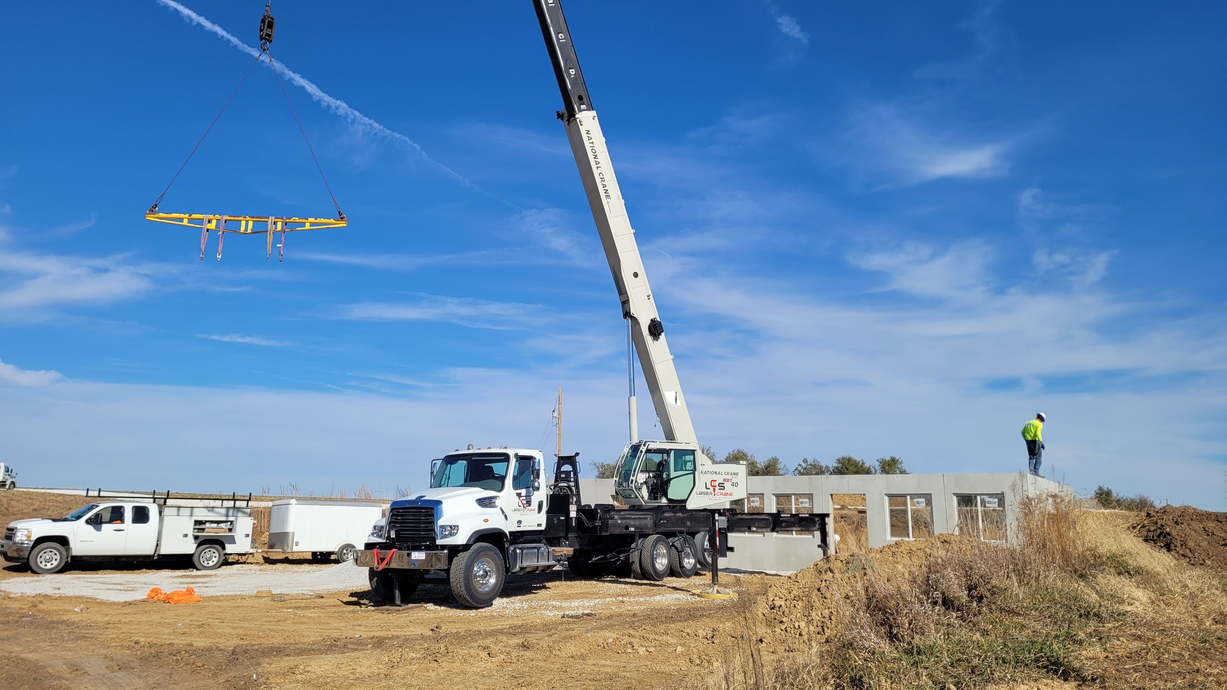 Crawler crane setting precast panels