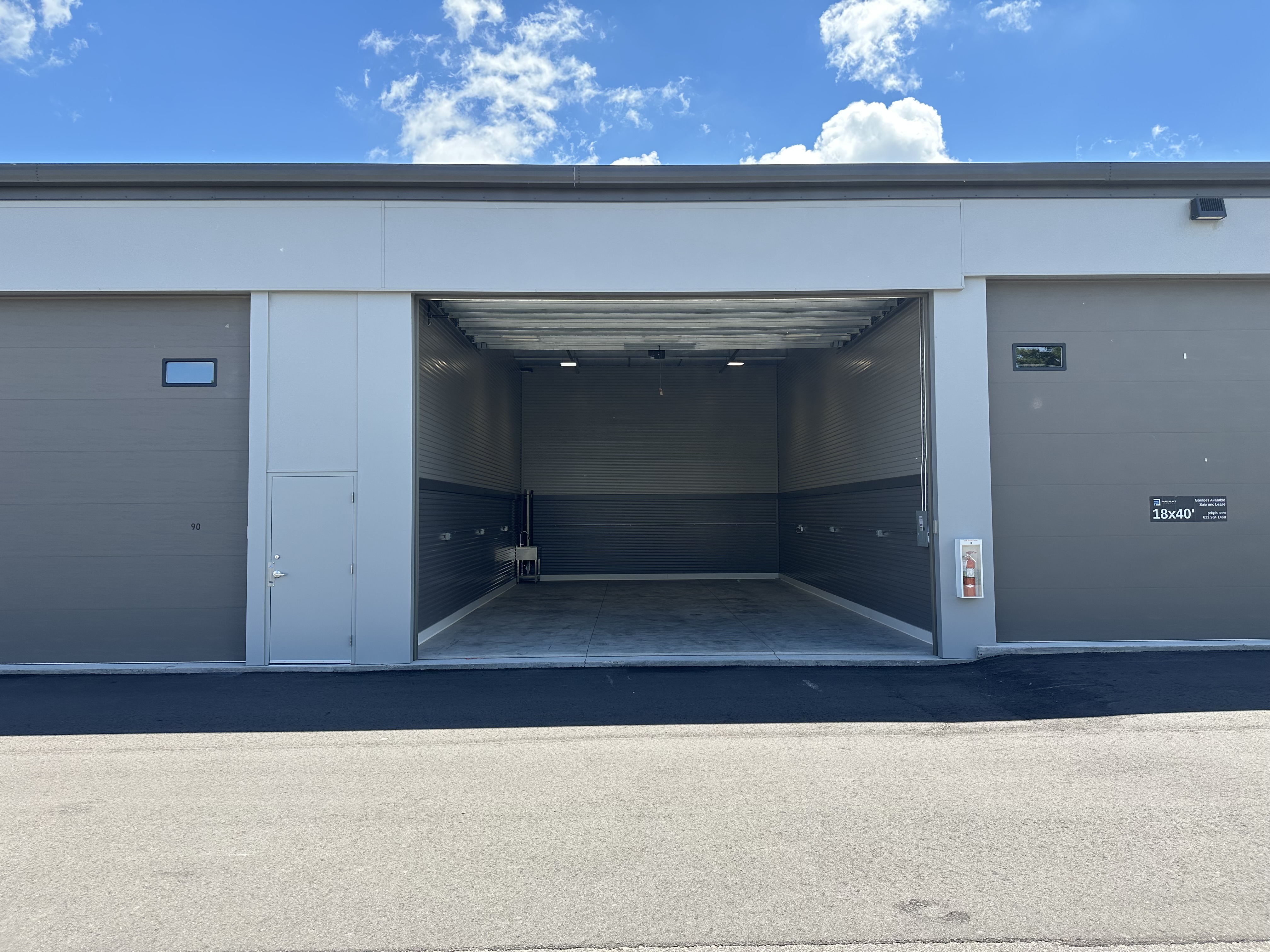 Standard 22x40 Prior Lake exterior with door open