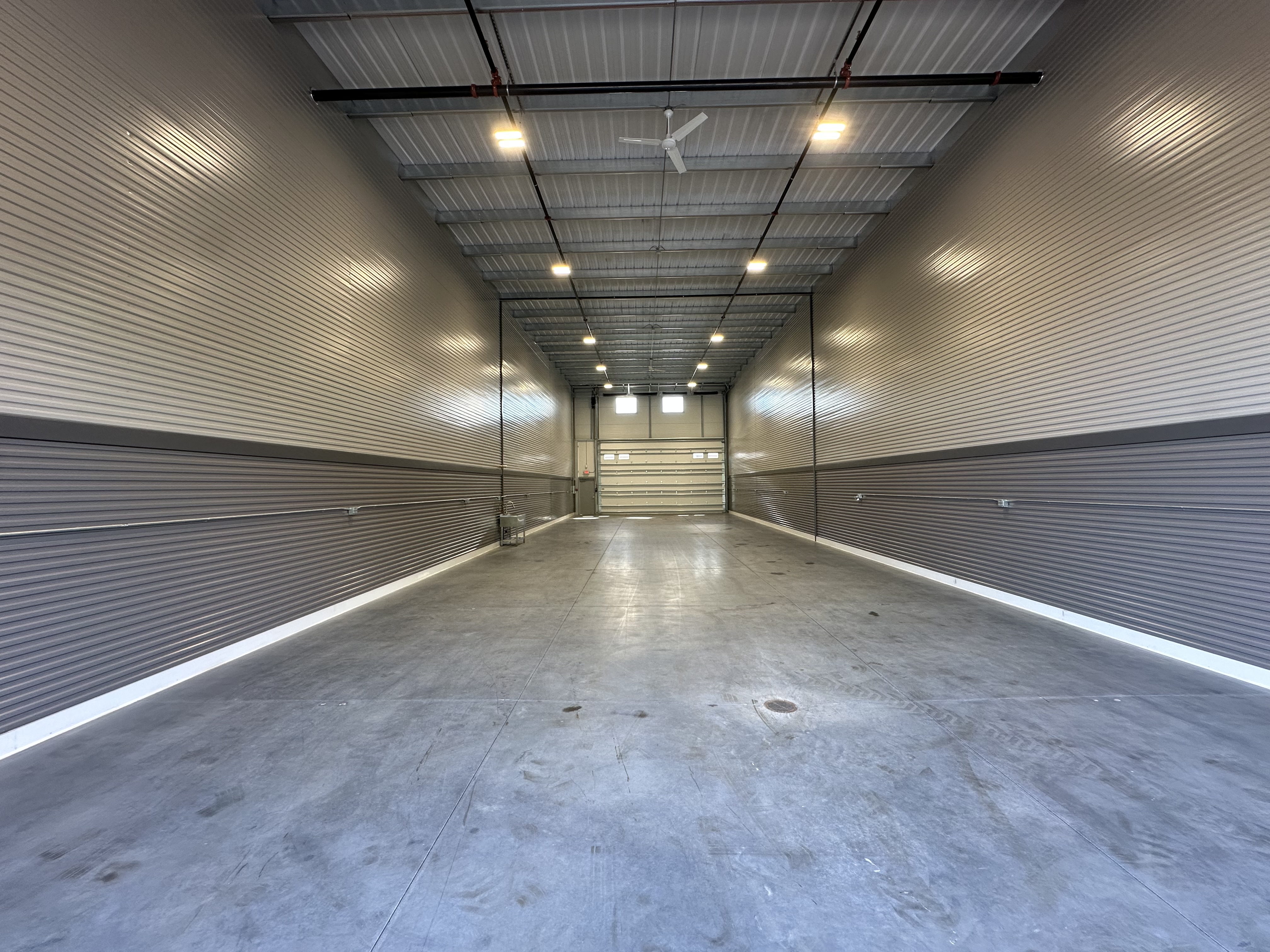Standard 30x100 Prior Lake full-length interior facing back wall
