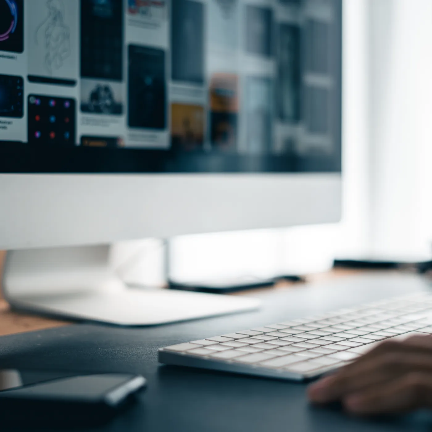 Desktop monitor and keyboard