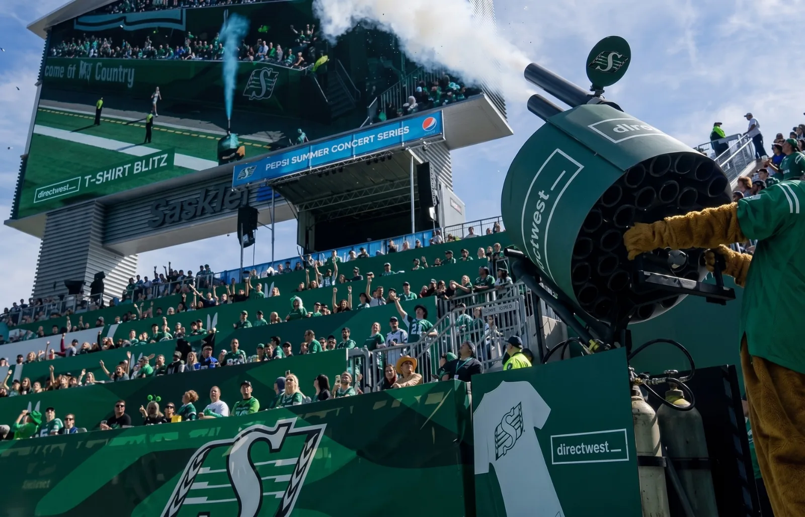 Roughriders fans in the stands at Mosaic Stadium