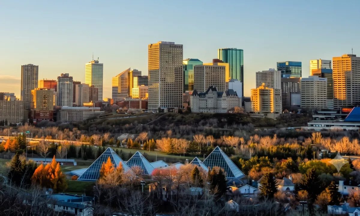 2010: Edmonton Expansion