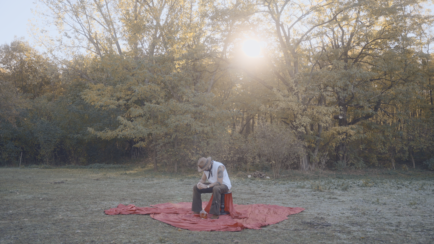 Still from the official YOU music video by Kállay Saunders, directed by Leho Daniel (2 of 11)
