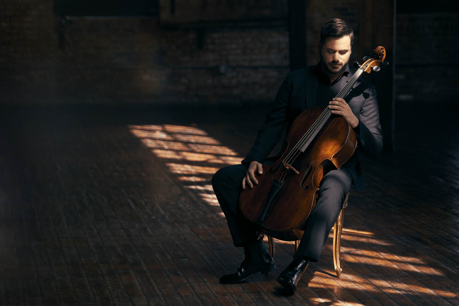 HAUSER, Classic II press photo 1
