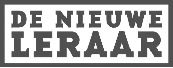 Bold text in uppercase letters reading 'DE NIEUWE LERAAR' on a dark gray background.