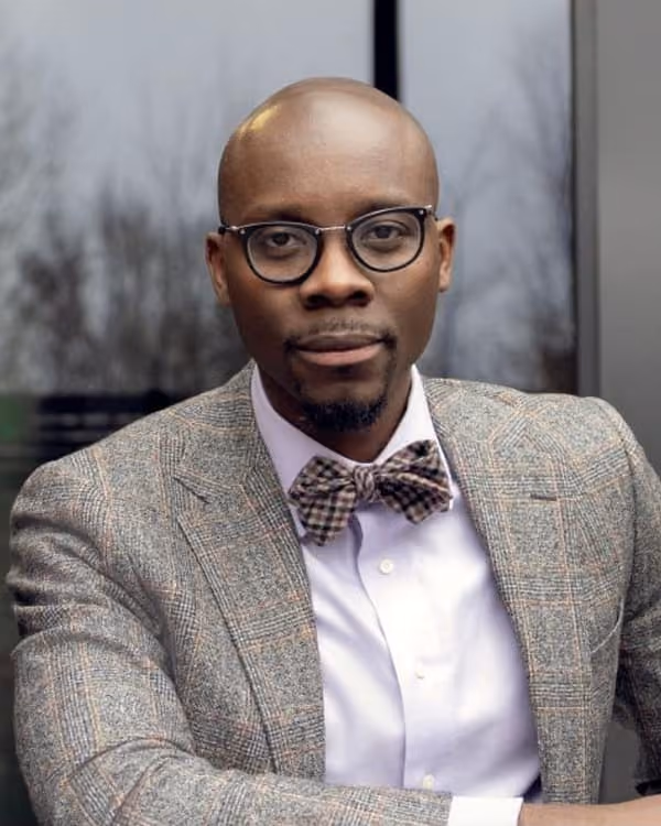 Dr. Julius Oni