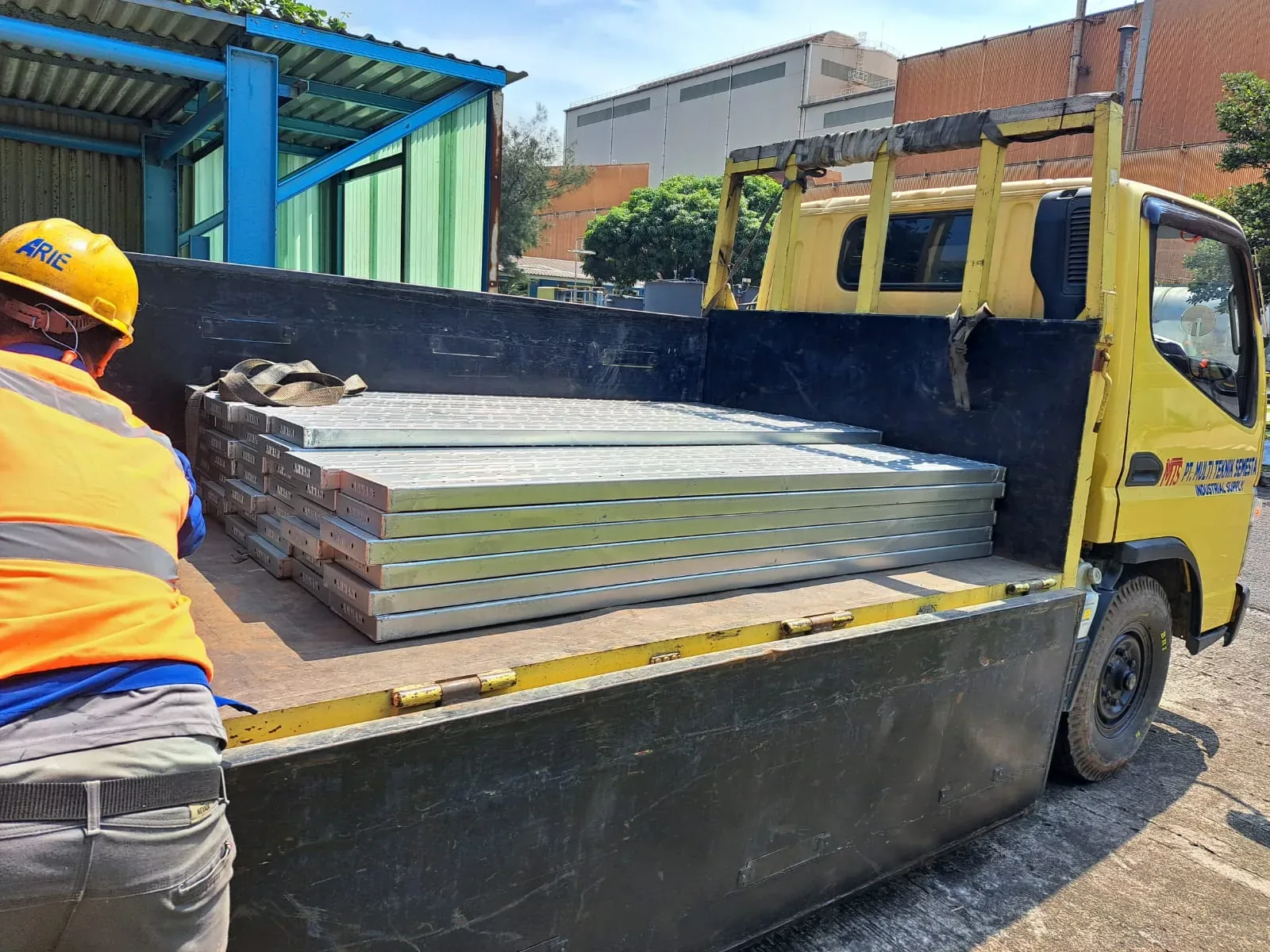 MTS loading and order preparation