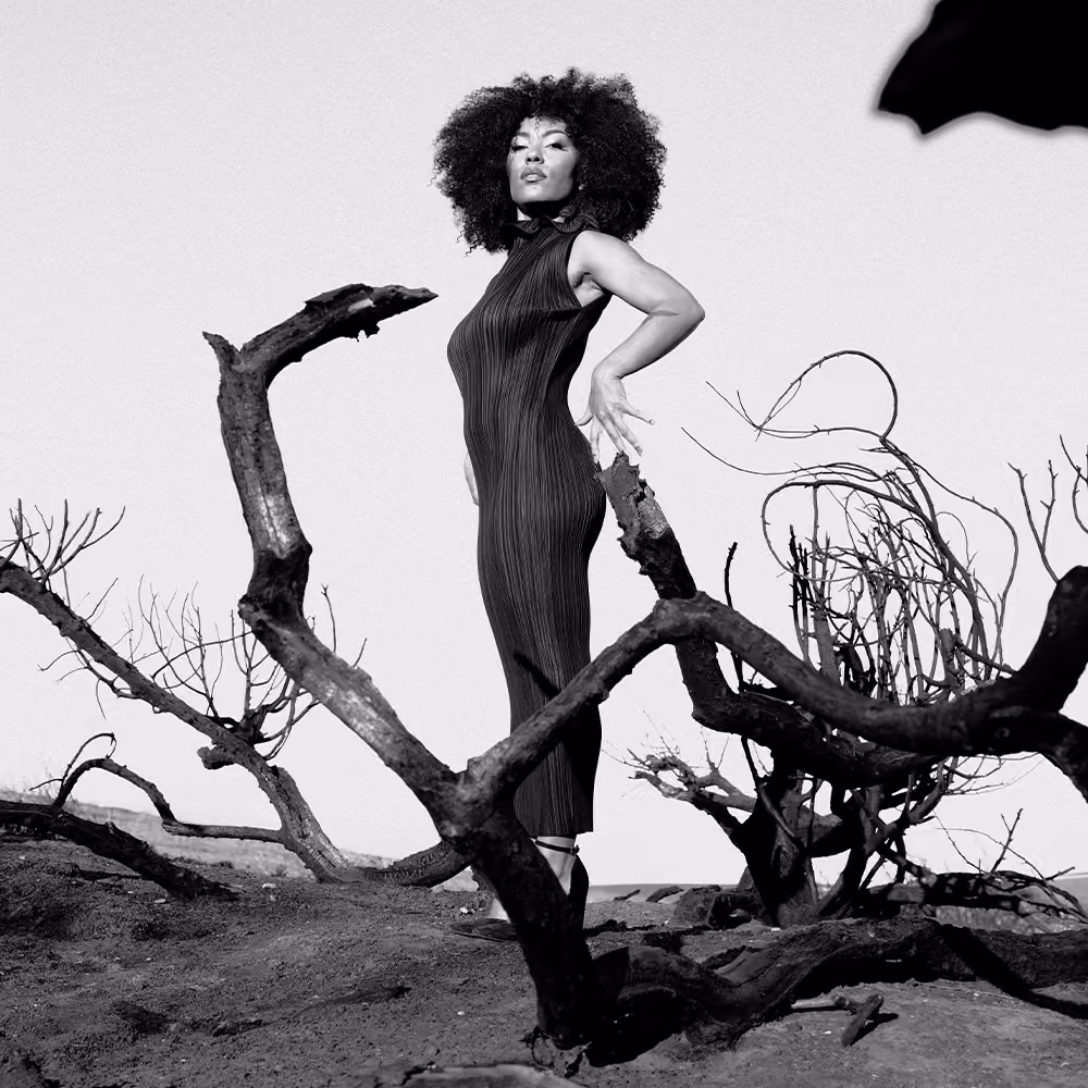 Madison McFerrin full height photo in black and white