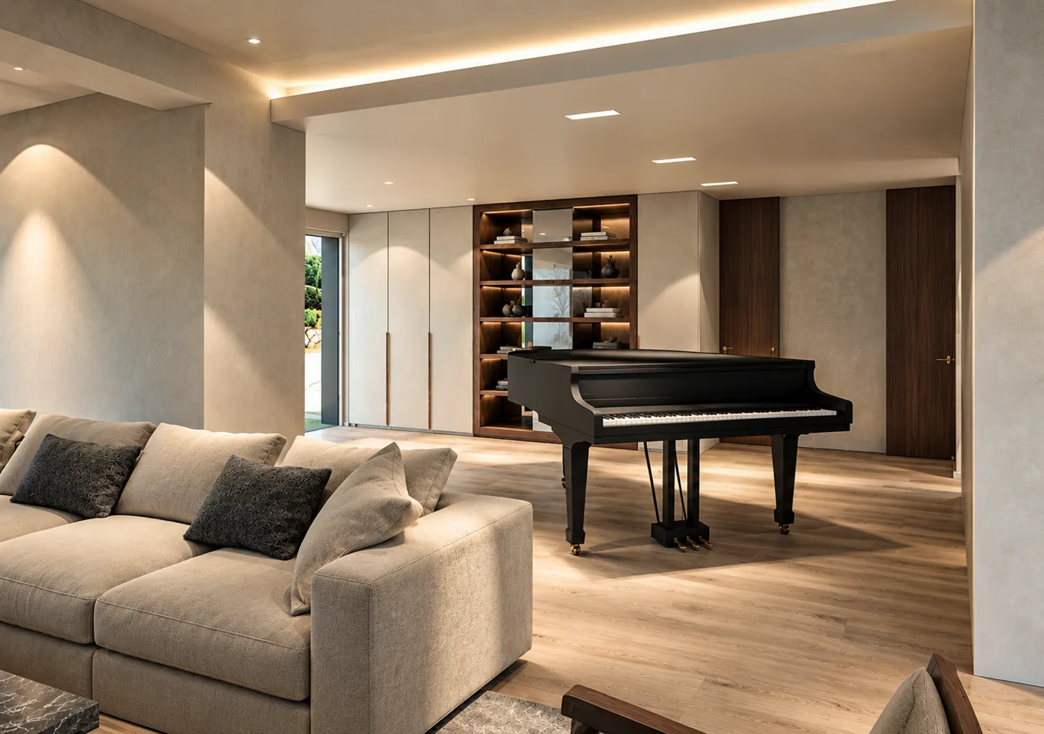 Salon avec canapé, piano à queue et bibliothèque intégrée éclairée.