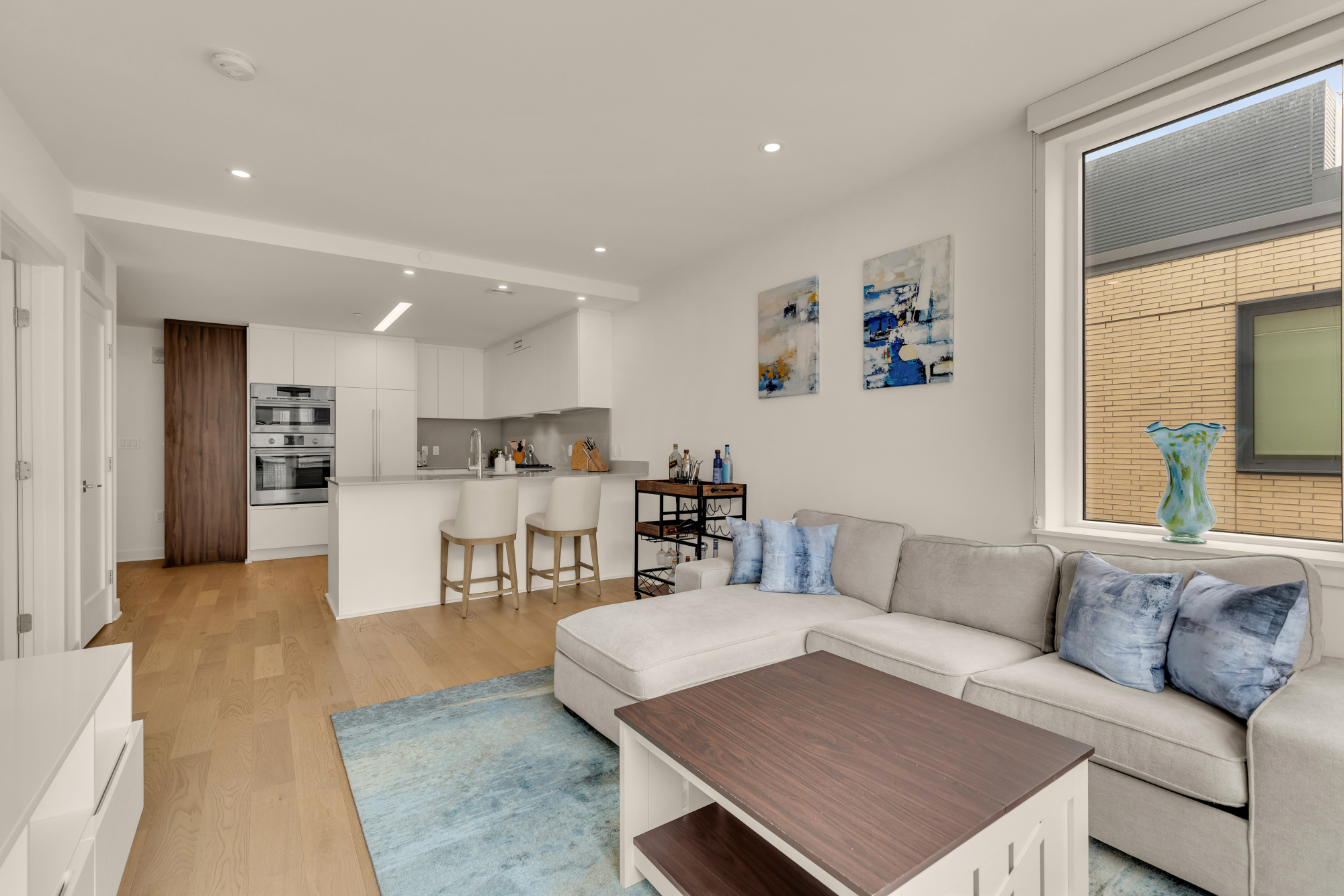 Living and kitchen at Kennedy on L unit 1105