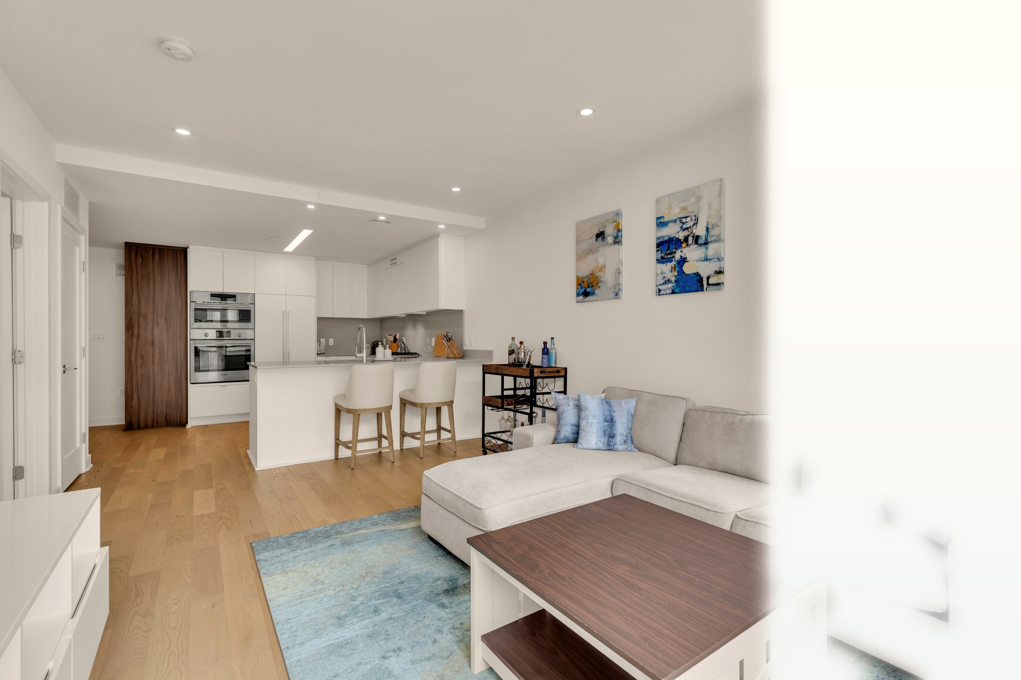 Living and kitchen at Kennedy on L unit 1105
