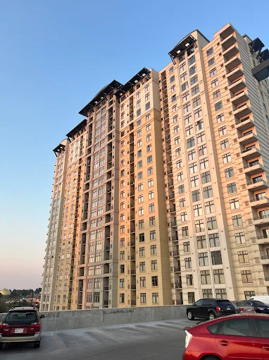 4550 Cherry Creek