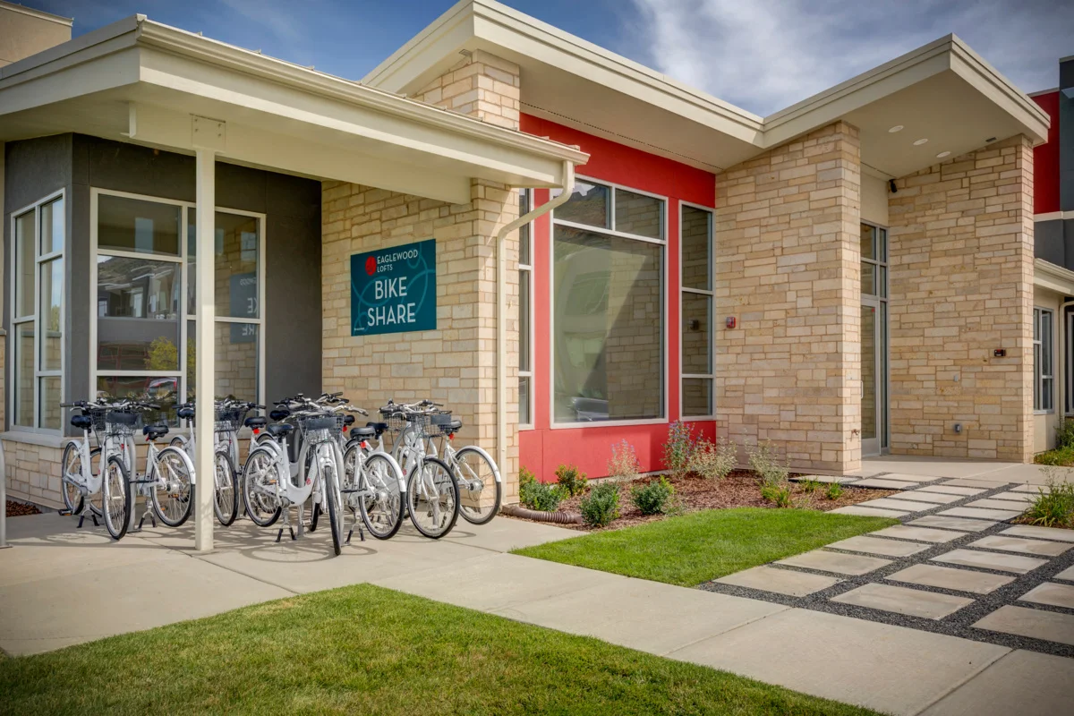 Eaglewood Apartments