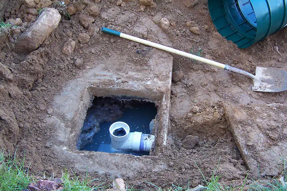 Open-Septic-Pipe-Line