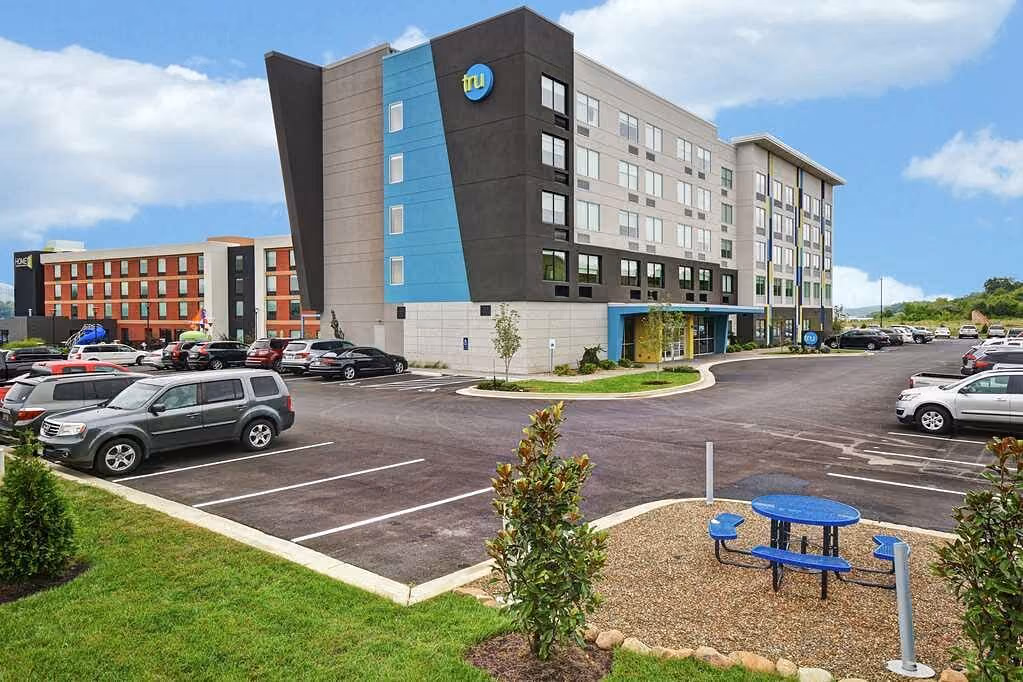 Tru by Hilton - Pigeon Forge