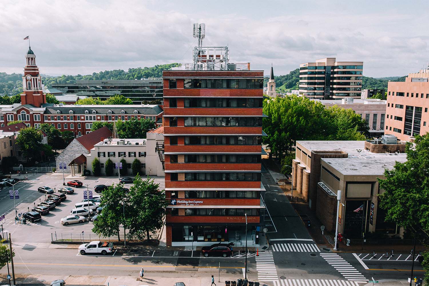Exterior of the Walnut Building in downtown Knoxville Holiday Inn Express by D&S Builders.