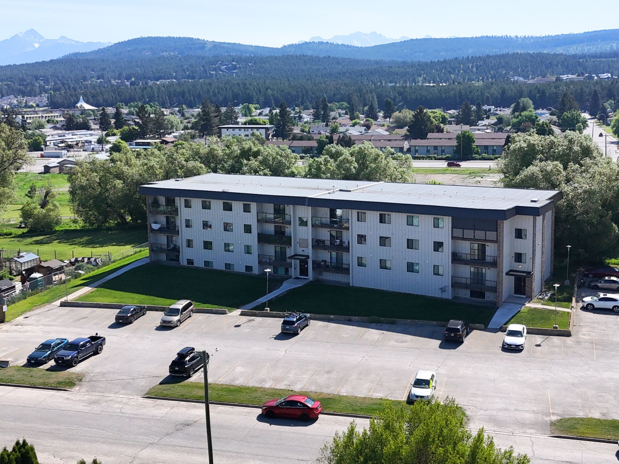 404-606 18th Ave N 