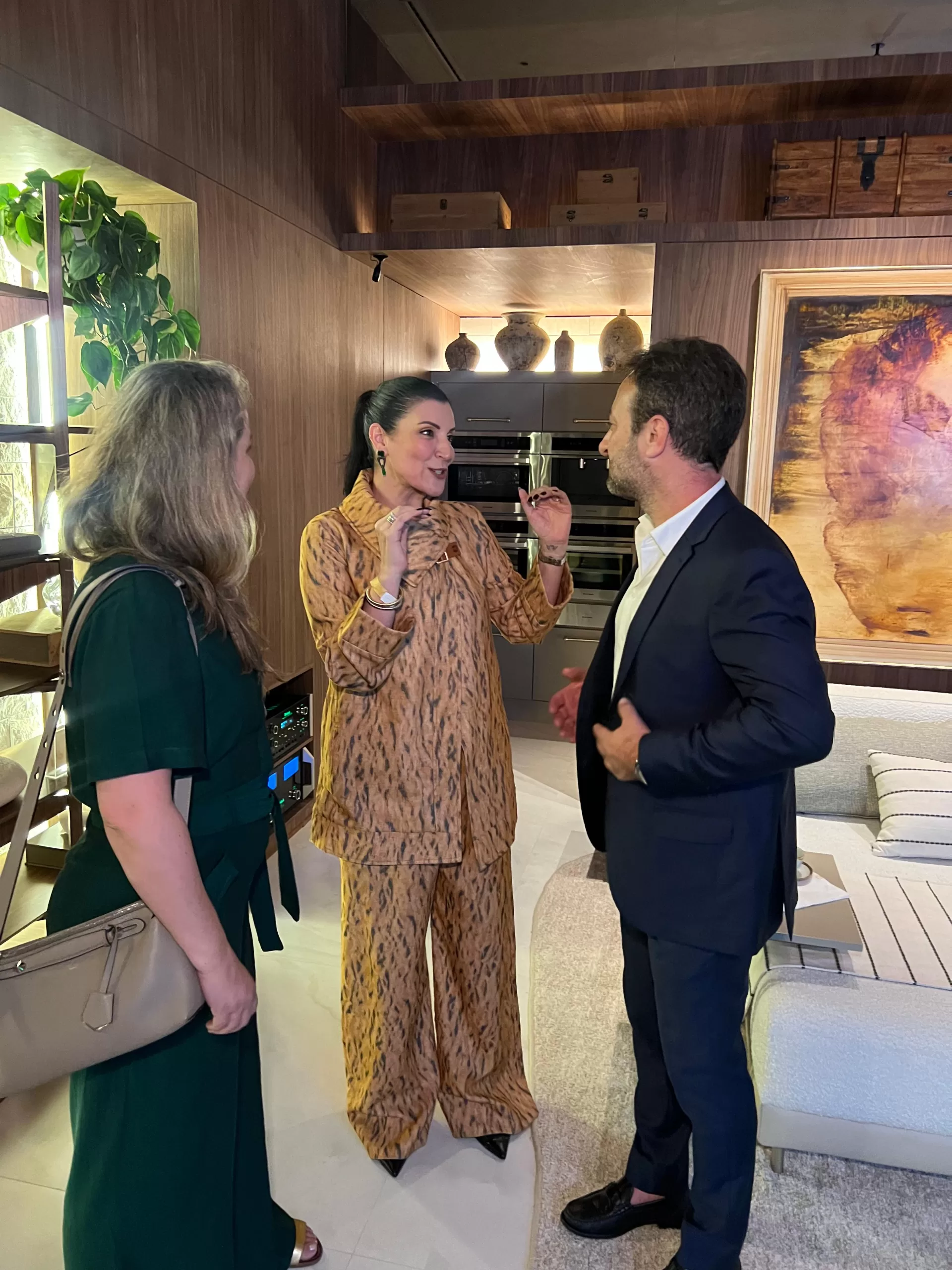 Fernanda Busto, Ana Raquel Oliveira e Paulo Henrique Costa