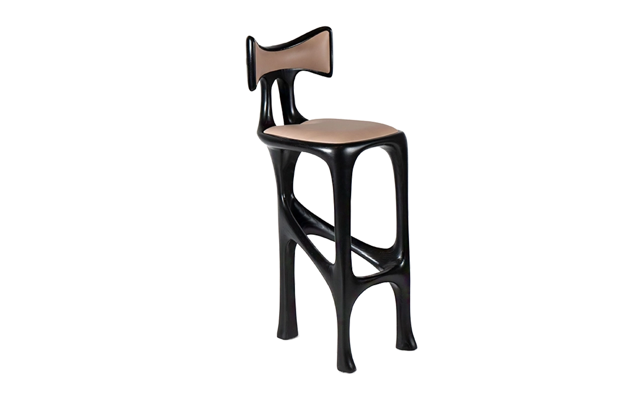 sculptural wood bar stool Tripa by Amorph