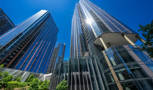Cascade and Cirrus residential towers in Chicago