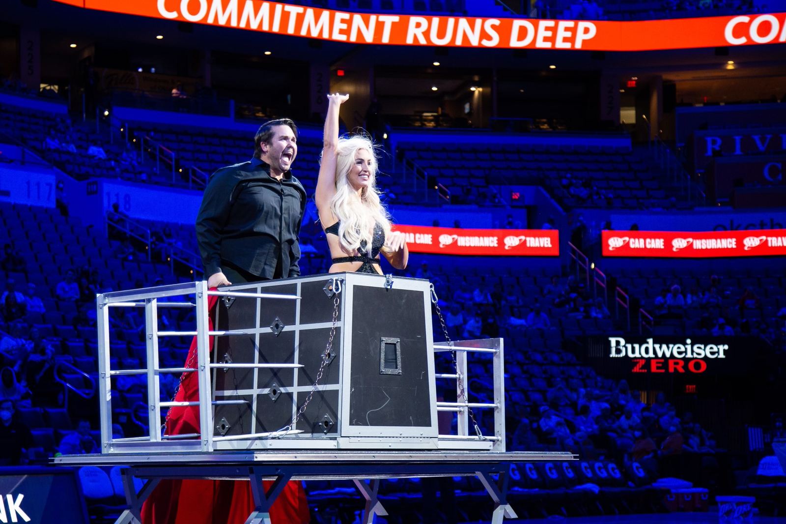 JP Wilson spike box illusion at an Oklahoma City Thunder halftime show