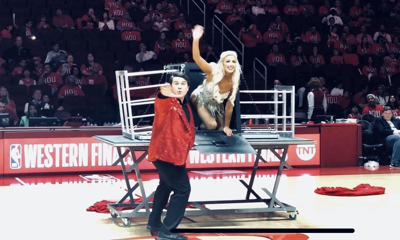 JP Wilson halftime show at a Houston Rockets game