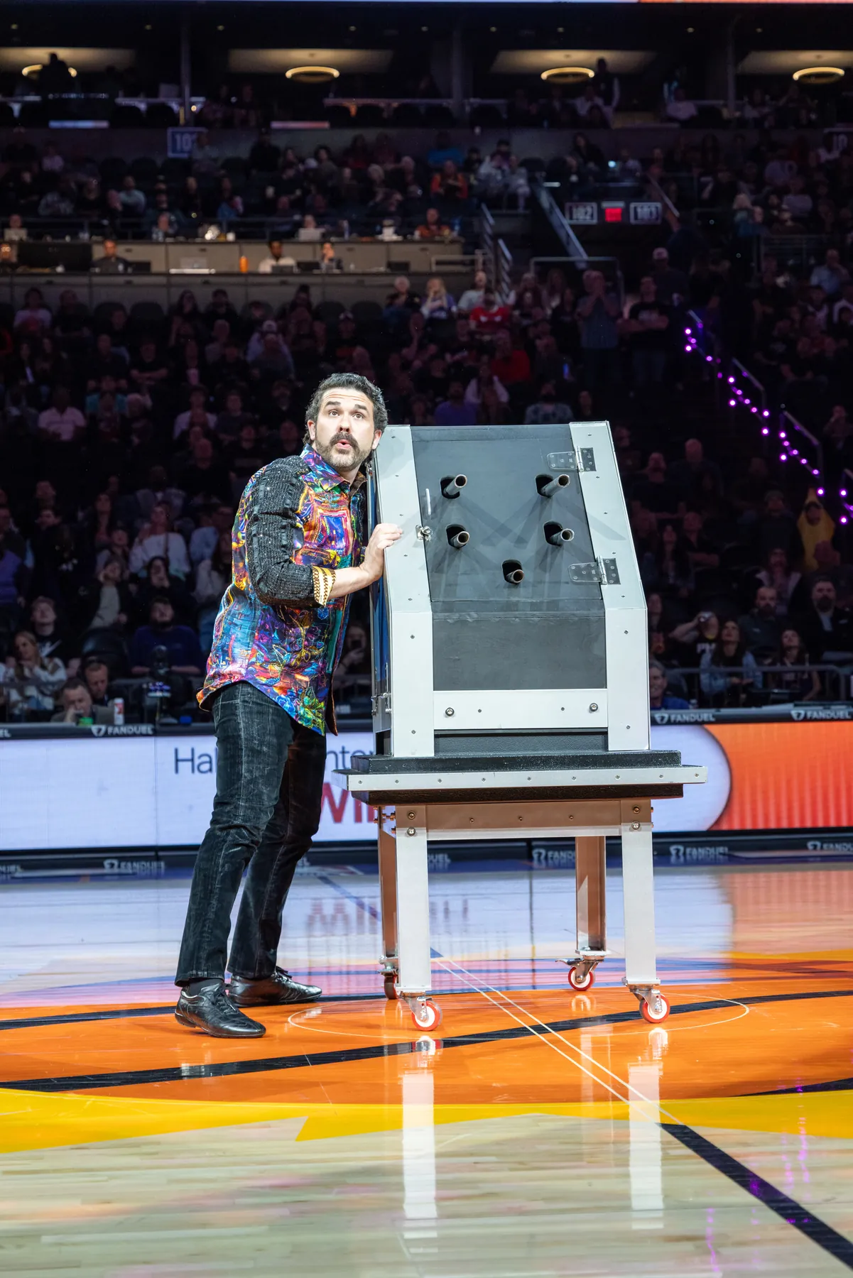 Halftime show, Phoenix Suns