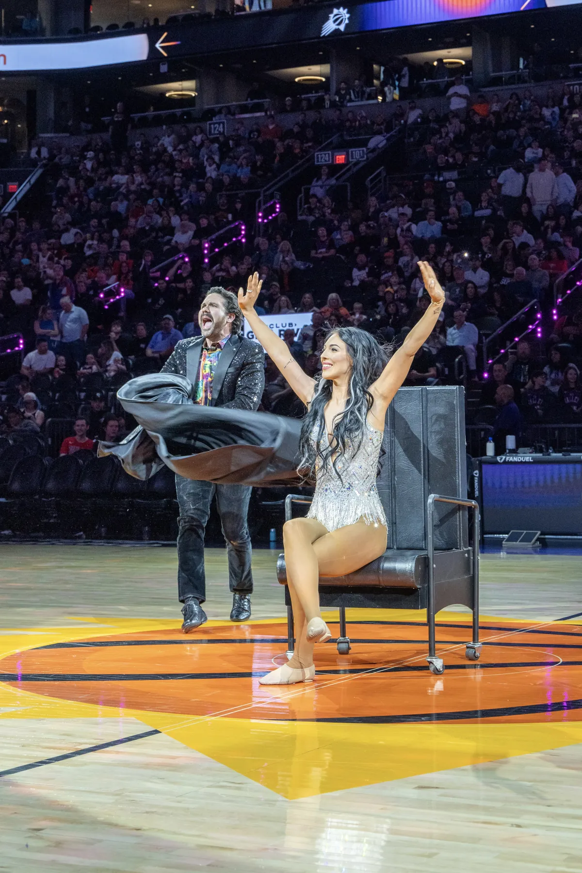 Halftime show, Phoenix Suns