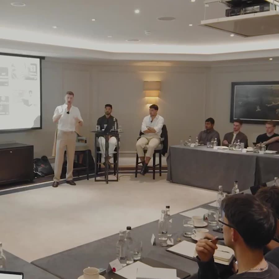 Oscar leading a workshop for a room of creators and marketers